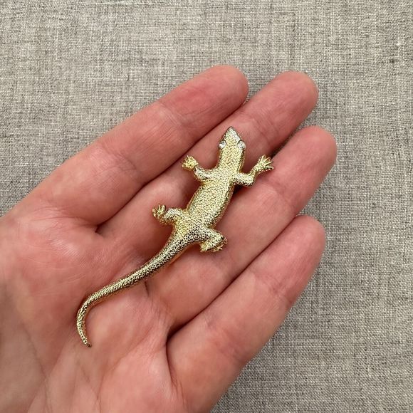 Vintage Lizard Salamander Gold Tone Brooch Clear Rhinestone Eyes Pin 2.75" - Picture 8 of 10